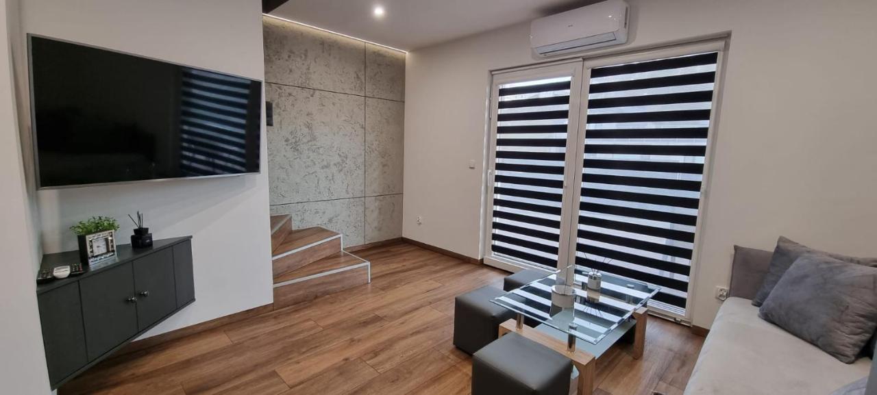 Luxury Apartments Bernardynska Domek 1 , 2 Келце Екстериор снимка